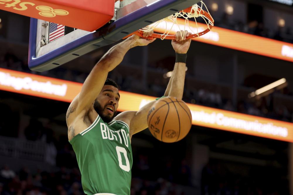 他不仅用行 他不仅用行