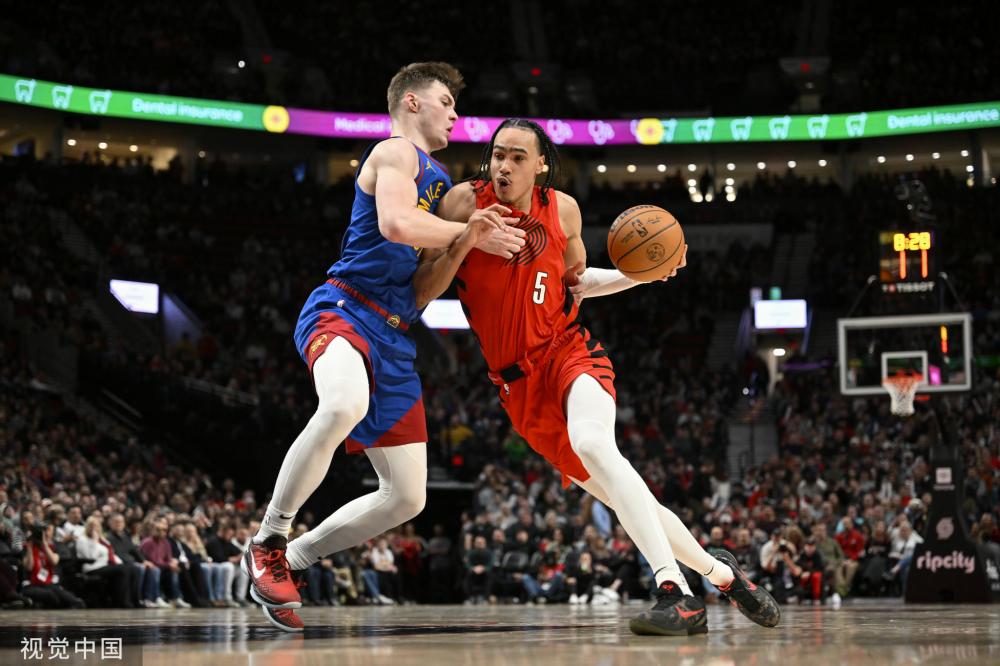 中场球员如 中场球员如